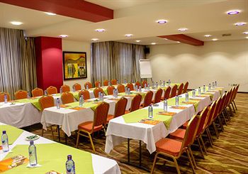 Maxlot Hotel Аккра Екстер'єр фото
