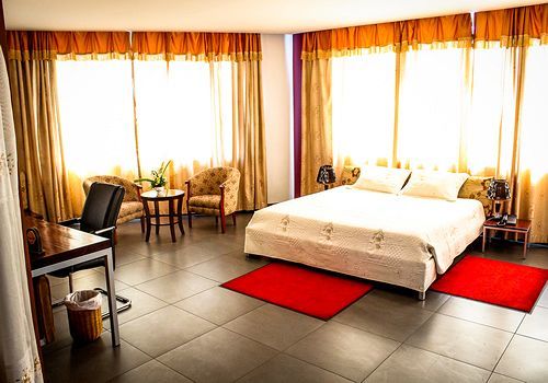 Maxlot Hotel Аккра Екстер'єр фото